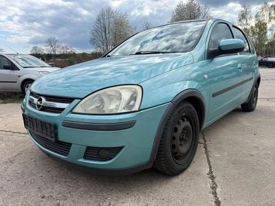 Second-hand Opel Corsa Enjoy 75 CP (55 kW) 2003 Hatchback