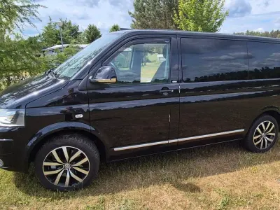 Używany VW T5 179 KM (131 kW) 2014 Czarny Van