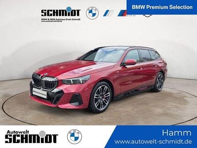 Gebraucht BMW 550e M Sport 489 PS (359 kW) 2025 Rot Kombi