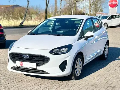 Usata Ford Fiesta Cool & Connect 75 CV (55 kW) 2022 Bianco Utilitaria