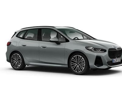 Gebraucht BMW 220 Active Tourer Comfort Edition 156 PS (114 kW) 2025 Van / Kleinbus