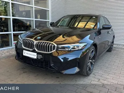 Gebraucht BMW 320 M Sport 184 PS (135 kW) 2025 Schwarz Limousine