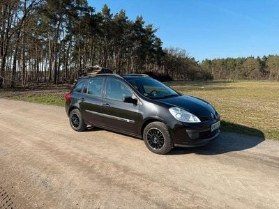 Gebraucht Renault Clio II Authentique 75 PS (55 kW) 2008 Schwarz Limousine