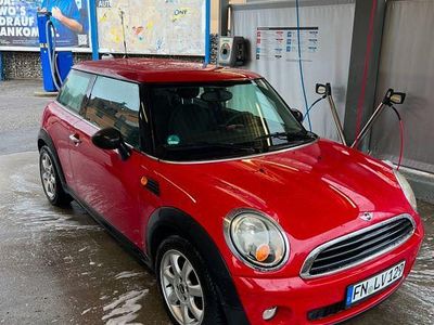 Gebraucht Mini ONE 75 PS (55 kW) 2009 Rot Kleinwagen
