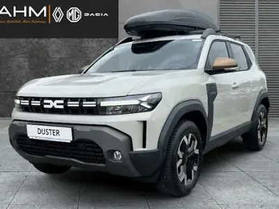 Uusi Dacia Duster Extreme 131 HP (96 kW) 2025 Peessi Katumaasturi
