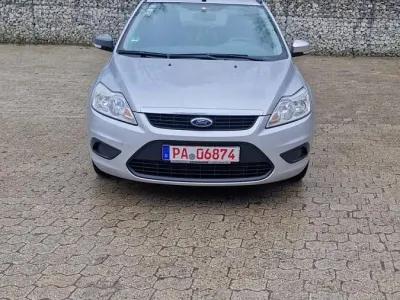 Gebraucht Ford Focus 109 PS (80 kW) 2008 Silber Kombi