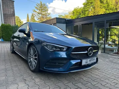 Gebraucht Mercedes CLA220 AMG line 190 PS (139 kW) 2019 Blau Coupé
