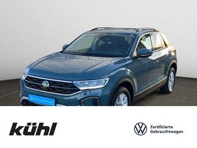 Petroleum blue metallic Gebraucht 2024 VW T-Roc Life SUV | 22.690 € (Fairer Preis)