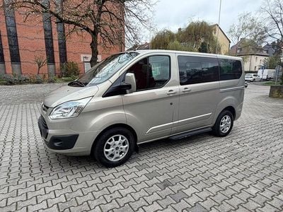 Begagnad Ford Tourneo 131 HK (96 kW) 2013 Brun Minibuss