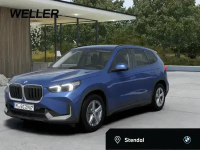 Gebraucht BMW X1 Comfort Edition 163 PS (119 kW) 2025 Phytonicblau (blau) SUV
