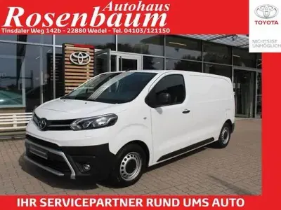 Gebraucht Toyota Proace 120 PS (88 kW) 2022 Schaumweiß Van / Kleinbus