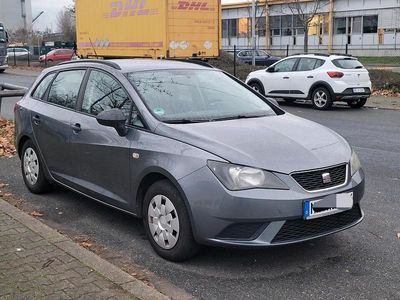 Grau Gebraucht 2012 Seat Ibiza ST Kombi | 3.500 € (Fairer Preis)