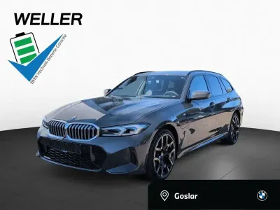 Gebraucht BMW 330e Shadowline 292 PS (214 kW) 2025 Dravitgrau (grau) Kombi
