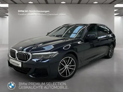 Gebraucht BMW 520 M Sport 190 PS (139 kW) 2022 Schwarz Kombi
