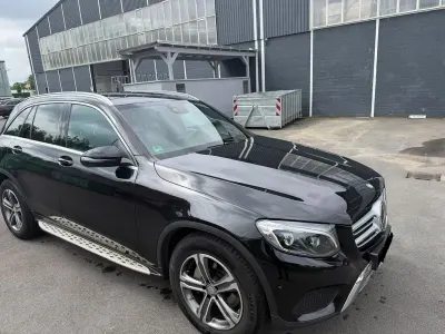 Gebraucht Mercedes GLC250 204 PS (150 kW) 2016 Schwarz SUV