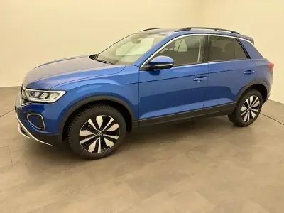 Gebraucht VW T-Roc Comfortline 116 PS (85 kW) 2024 Blau SUV
