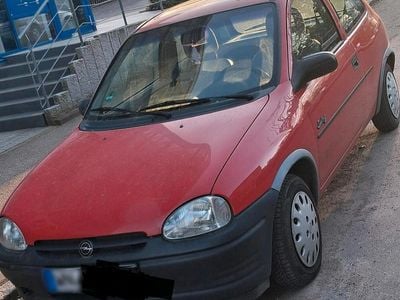 Second-hand Opel Corsa 60 CP (44 kW) 1995 Roșu Hatchback