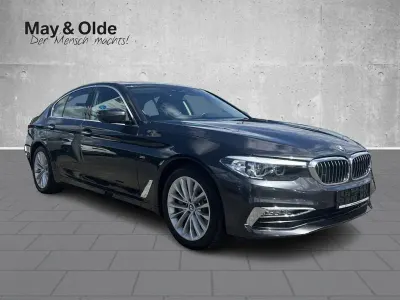 Gebraucht BMW 530 252 PS (185 kW) 2017 Grau Limousine