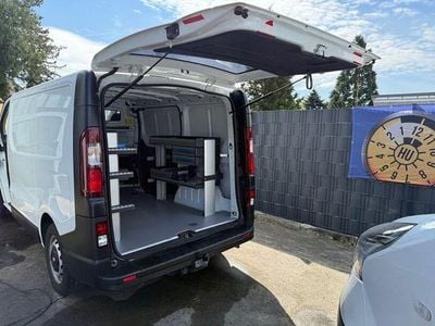 Gebraucht Renault Trafic Komfort 120 PS (88 kW) 2019 Weiß Van / Kleinbus
