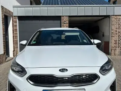 Gebraucht Kia Ceed Sportswagon Vision 141 PS (103 kW) 2021 Weiß Kombi