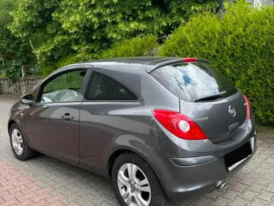 Gebraucht Opel Corsa 69 PS (50 kW) 2011 Grau Kleinwagen