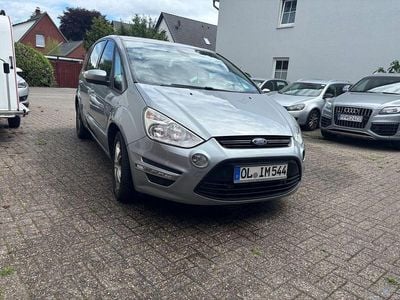 Gebraucht Ford S-MAX S 140 PS (102 kW) 2014 Silber Van / Kleinbus
