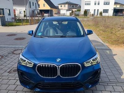 Gebraucht BMW X1 Sport Line 150 PS (110 kW) 2020 Blau SUV