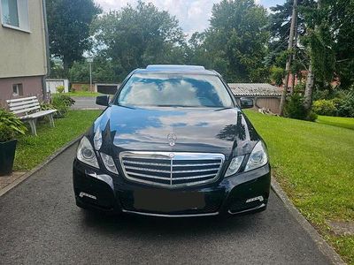 Mercedes E300