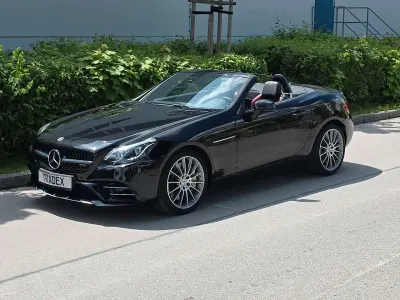 Gebraucht Mercedes SLC43 AMG AMG 390 PS (286 kW) 2020 Schwarz Coupé