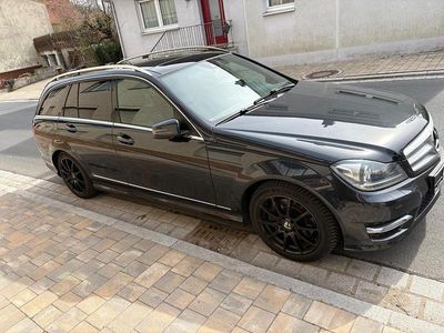 Gebraucht Mercedes C350 Avantgarde 265 PS (194 kW) 2014 Schwarz Kombi