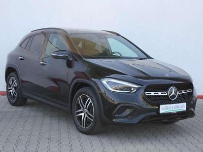 Mercedes GLA220