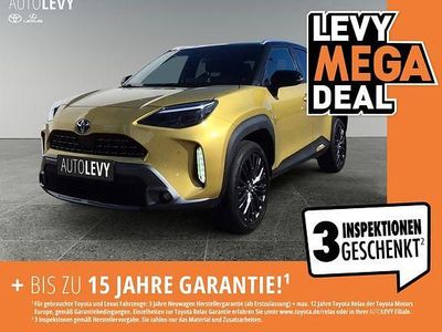 Gebraucht Toyota Yaris Hybrid Advance 116 PS (85 kW) 2022 Warm gold metallic, dach schwarz