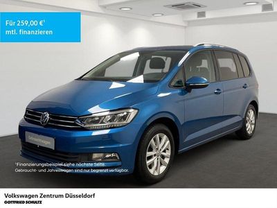 Gebraucht VW Touran Comfortline 150 PS (110 kW) 2016 Blau Van / Kleinbus
