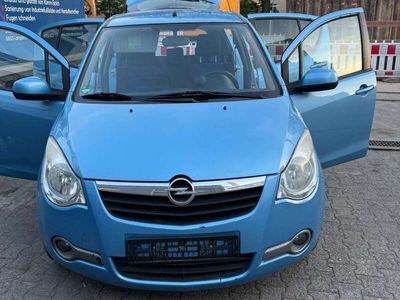Opel Agila