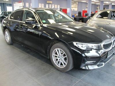Gebraucht BMW 320 Sport Line 184 PS (135 kW) 2019 Schwarz Limousine