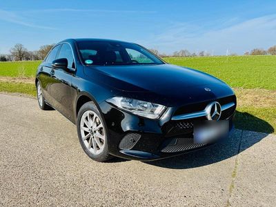 Gebraucht Mercedes A250 Progressive 218 PS (160 kW) 2022 Schwarz Limousine