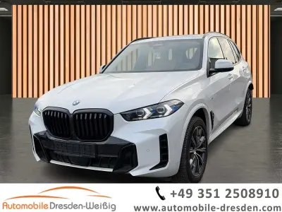 Gebraucht BMW X5 M Sport 298 PS (219 kW) 2024 Weiß SUV