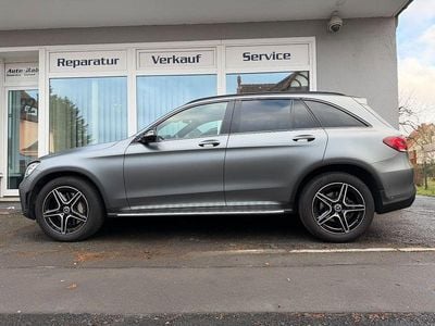 Gebraucht Mercedes GLC300 AMG 245 PS (180 kW) 2022 Grau SUV