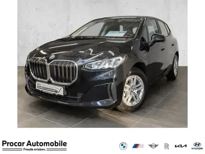 Używany BMW 225 Performance 245 KM (180 kW) 2022 Czarny Minivan