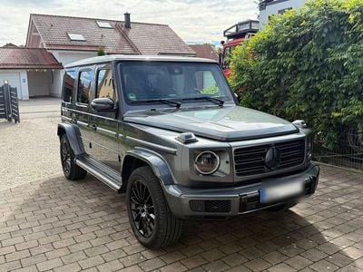 Mercedes G400