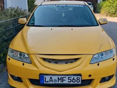 Gebraucht Mazda 6 Inclusive 166 PS (122 kW) 2002 Gelb Kombi