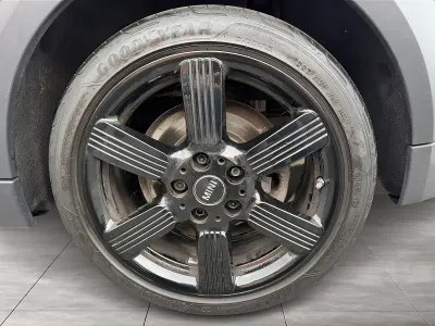 Gebraucht Mini Cooper Classic 136 PS (100 kW) 2023 Weiß Kleinwagen
