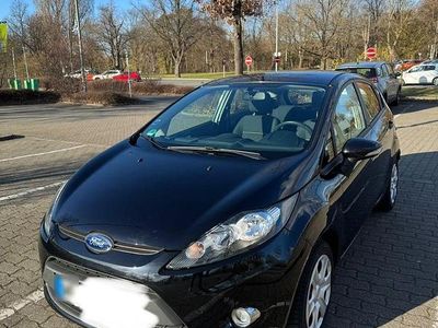 Usata Ford Fiesta Champions Edition 82 CV (60 kW) 2012 Nero Utilitaria