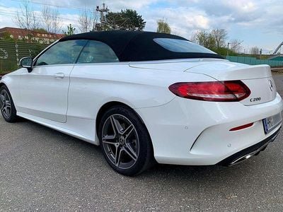 Gebraucht Mercedes 200 184 PS (135 kW) 2021 Weiß Cabrio