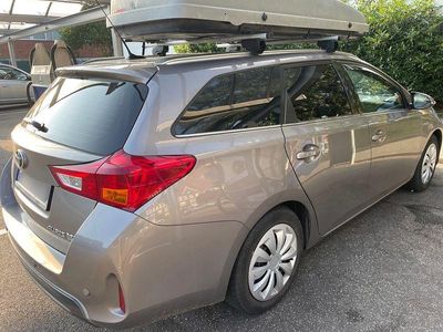 Toyota Auris Touring Sports