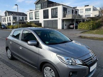 Usata Mitsubishi Space Star Select 71 CV (52 kW) 2023 Grigio Utilitaria