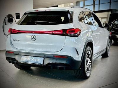 Mercedes EQA250