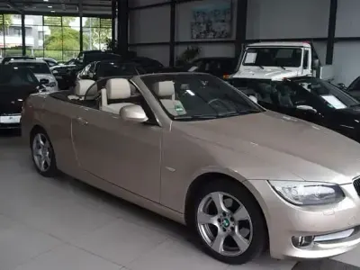 Gebraucht BMW 320 Comfort Edition 243 PS (178 kW) 2013 Andere Cabrio