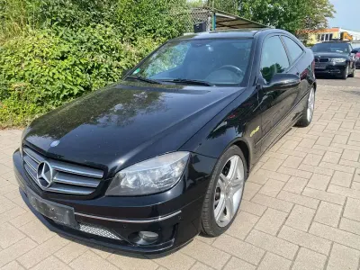 Gebraucht Mercedes CLC200 184 PS (135 kW) 2010 Obsidianschwarz  metalliclack Coupé