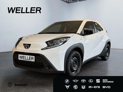 Neu Toyota Aygo X X-play 72 PS (52 kW) 2025 Weiss SUV
